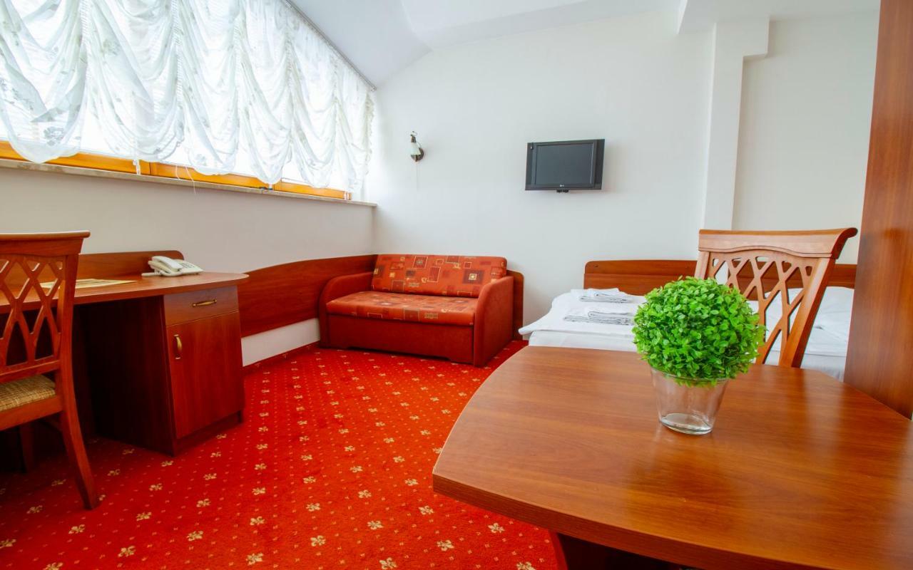Hotel Stary Mlyn Koziegłowy Exterior foto